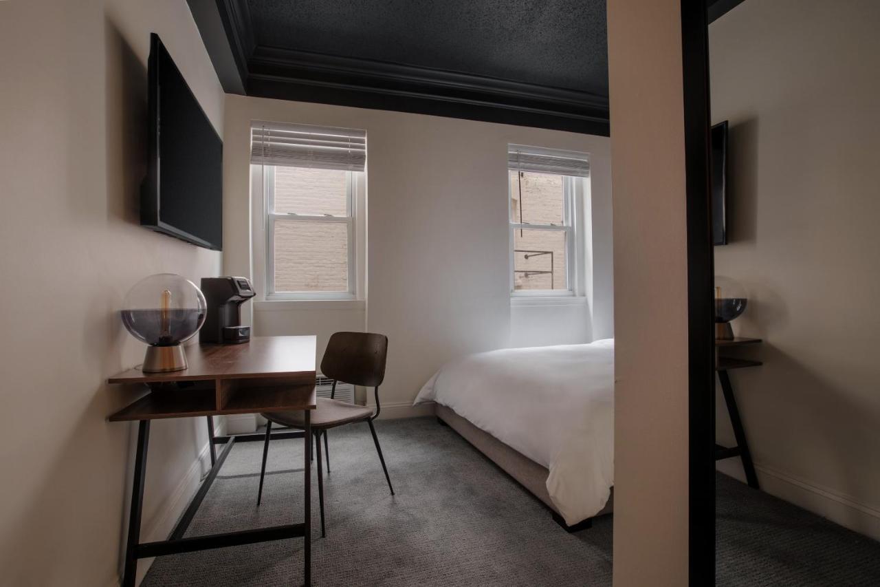 Dupont Circle Embassy Inn By Found 워싱턴 외부 사진